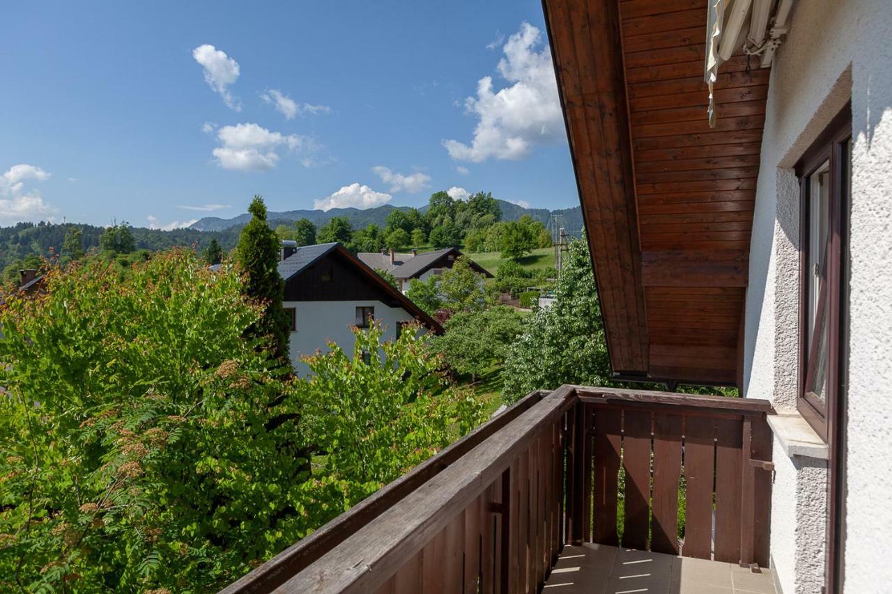 Vacation Home Sofia Zgornje Gorje ภายนอก รูปภาพ