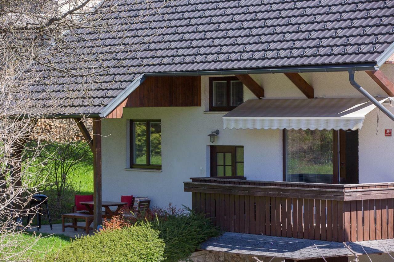 Vacation Home Sofia Zgornje Gorje ภายนอก รูปภาพ