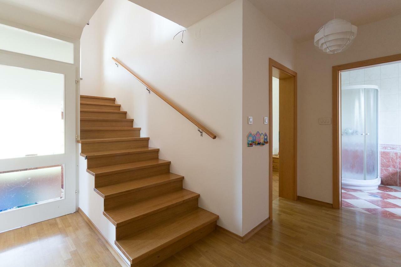 Vacation Home Sofia Zgornje Gorje ภายนอก รูปภาพ
